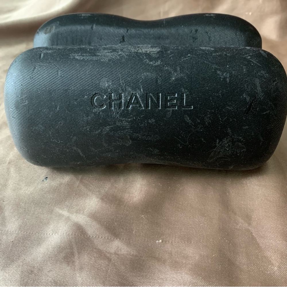 Chanel Lambskin Quilted Sunglasses - Picture 9 of 12